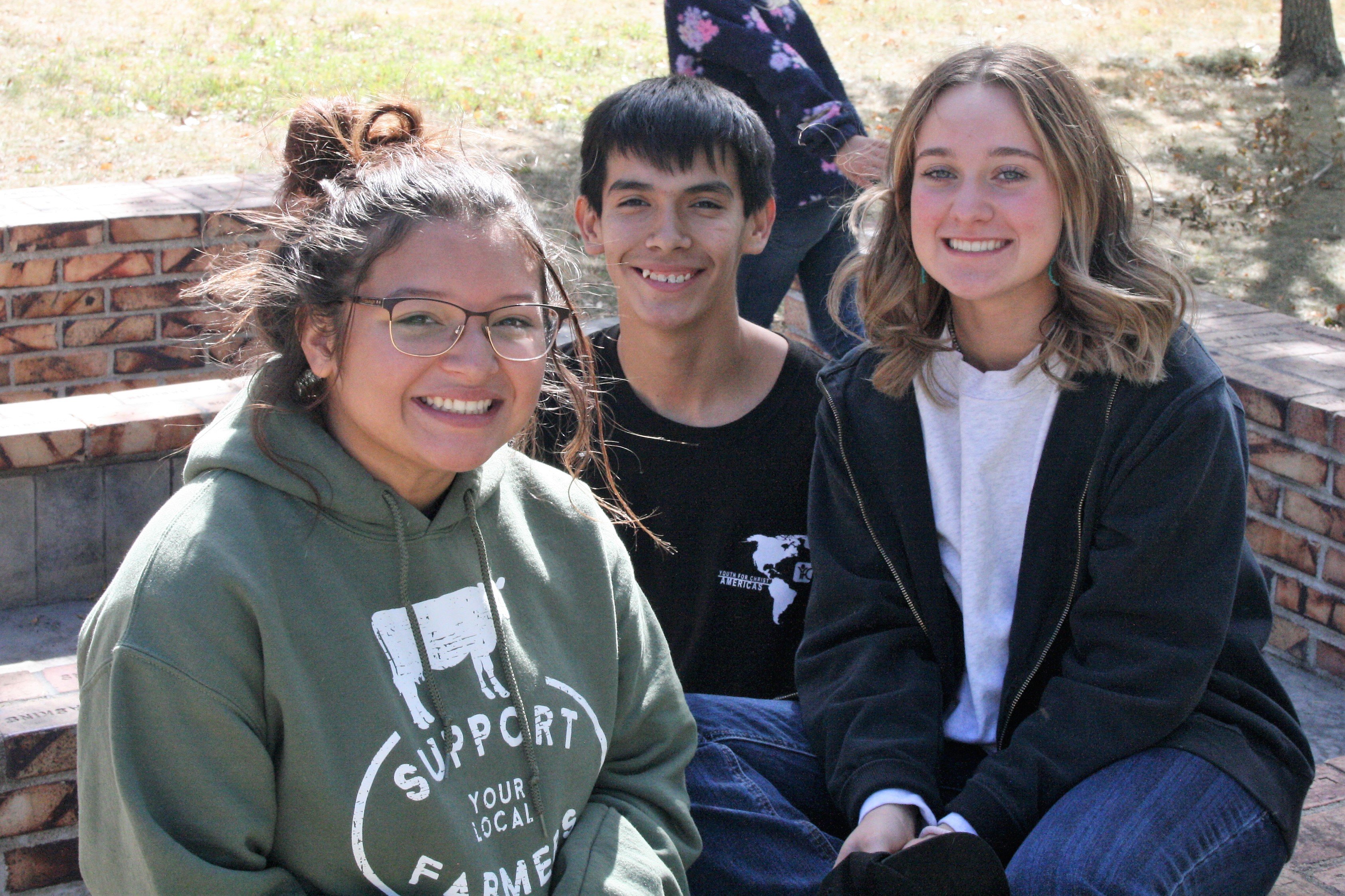 SBA students gathered on campus